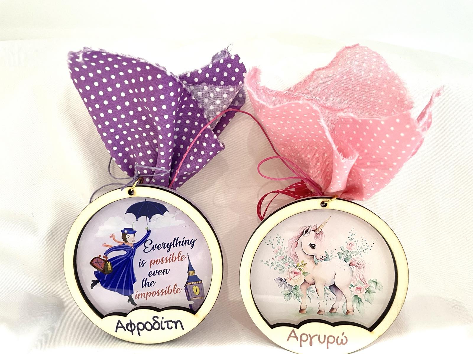 Μπομπονιέρες με ξύλο και plexiglass